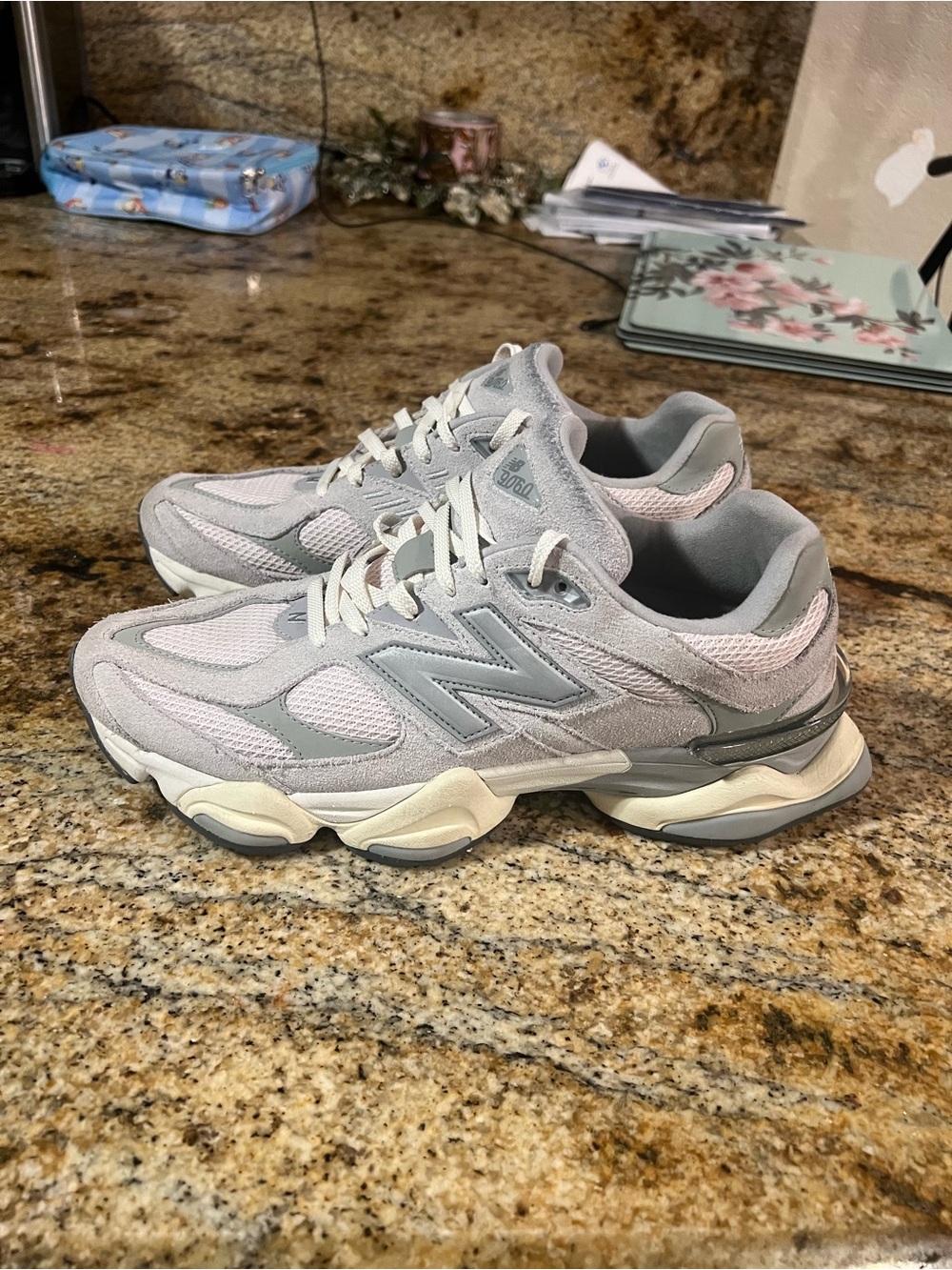 New Balance Men’s Light Gray & Pale Pink Chunky Sneakers